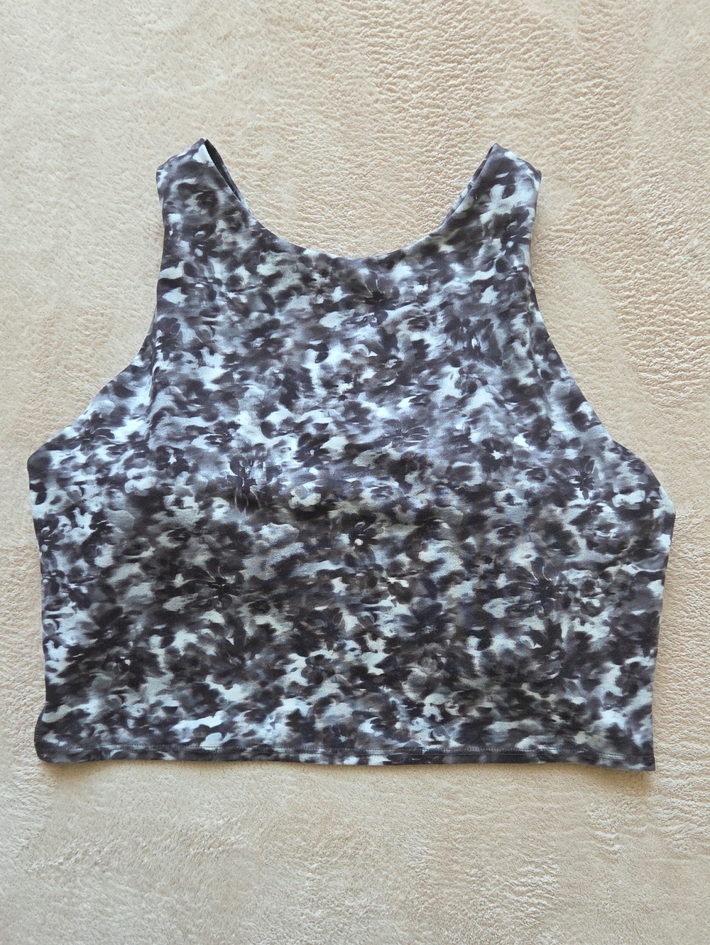 Athleta Conscious Crop High Neck Sports Bra D-D+ Light Impact